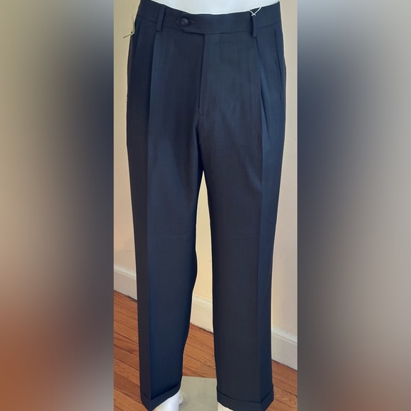 Haggar Repreve Stria NWT Gray/Black Dress Pants Sz 36 Pleated In Front. Cuffed. - Picture 1 of 16